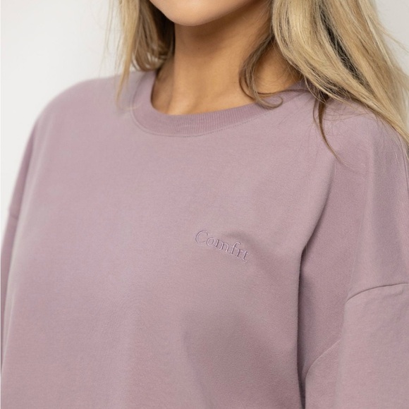 Comfrt Tops - COMFRT Mauve Oversized T Shirt